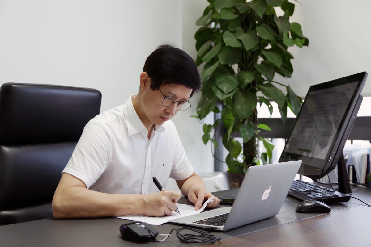 李勤教授受邀參加“三正規(guī)·放心美，2020年醫(yī)美信賴先鋒行動(dòng)”，助力行業(yè)走向正規(guī)化